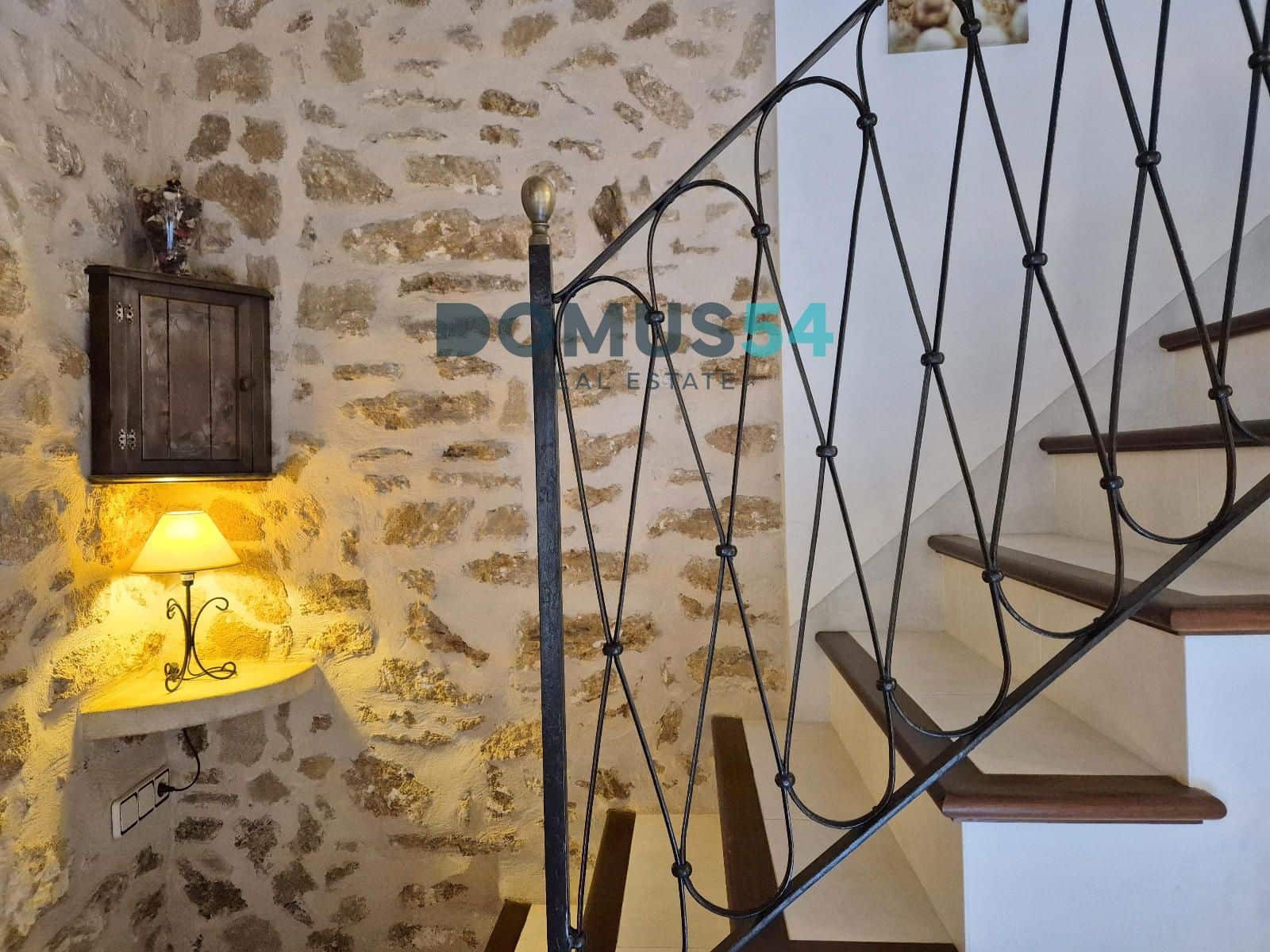 4 bedroom Villa for sale in Alcudia - € 950,000 (Ref: 8761736)