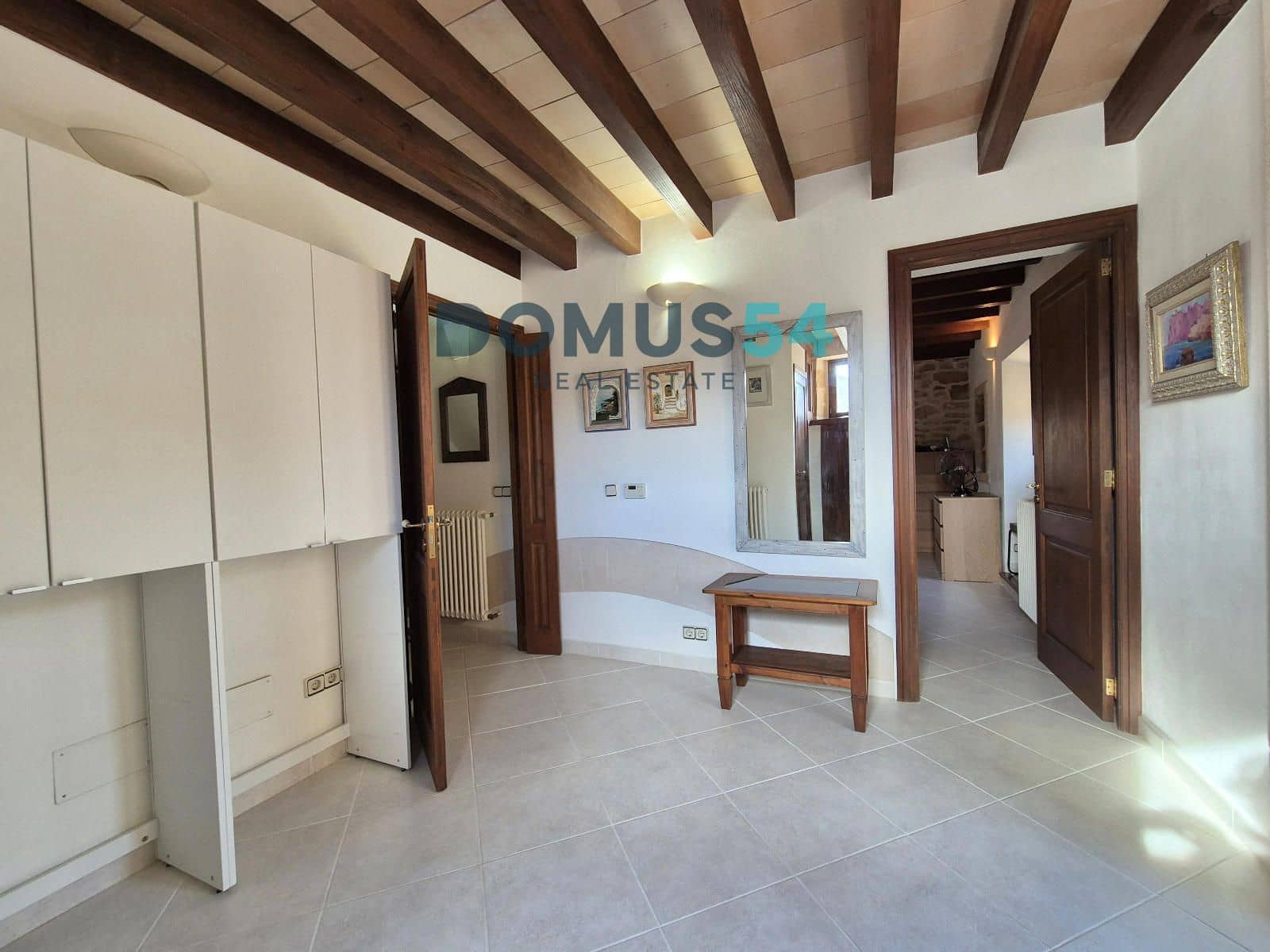 4 bedroom Villa for sale in Alcudia - € 950,000 (Ref: 8761736)