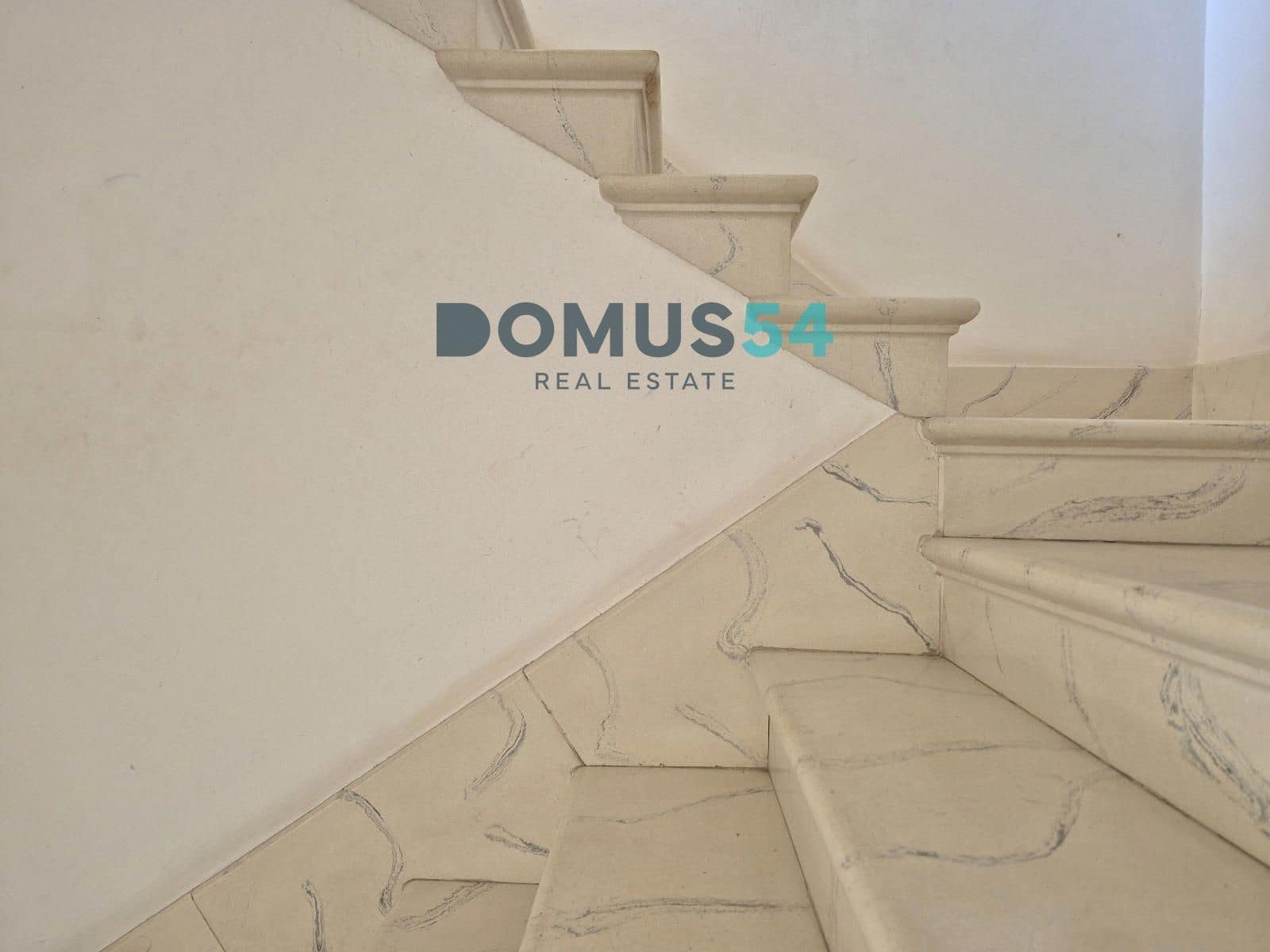 5 soveværelse Villa til salg i Sa Pobla - € 360.000 (Ref: 8913496)