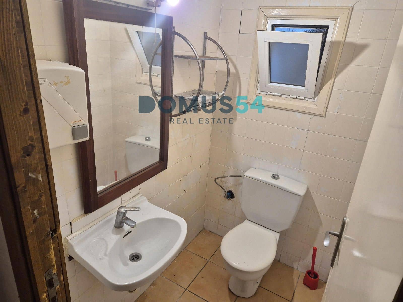 Erhverv til salg i Ca'n Picafort - € 195.000 (Ref: 8952275)