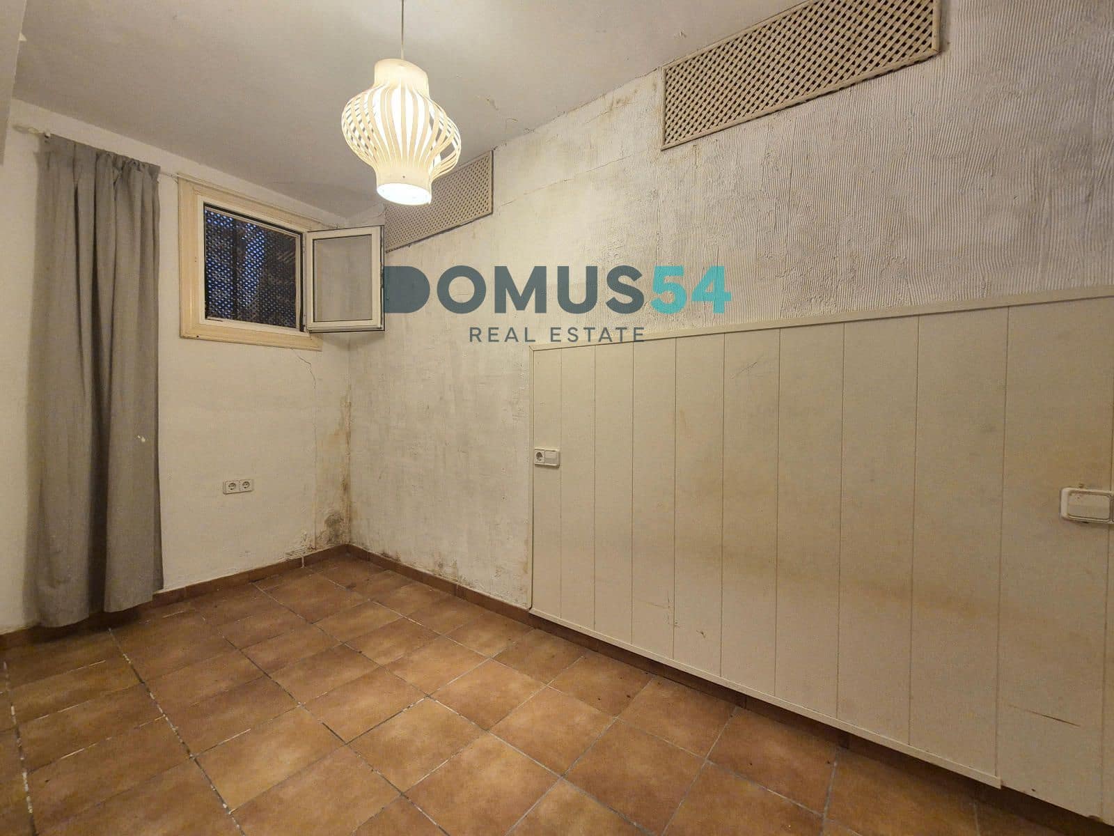 Erhverv til salg i Ca'n Picafort - € 195.000 (Ref: 8952275)