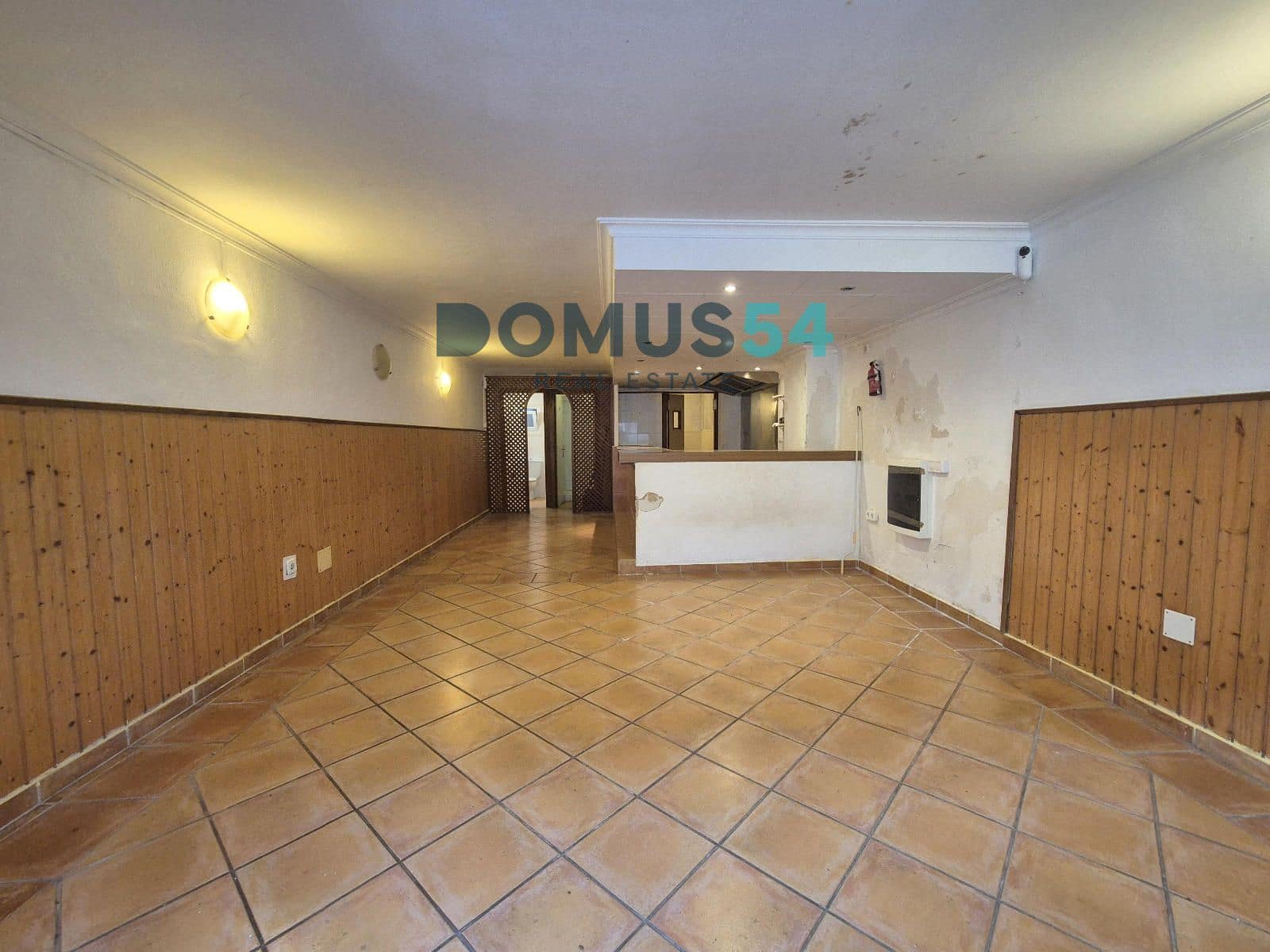 Erhverv til salg i Ca'n Picafort - € 195.000 (Ref: 8952275)