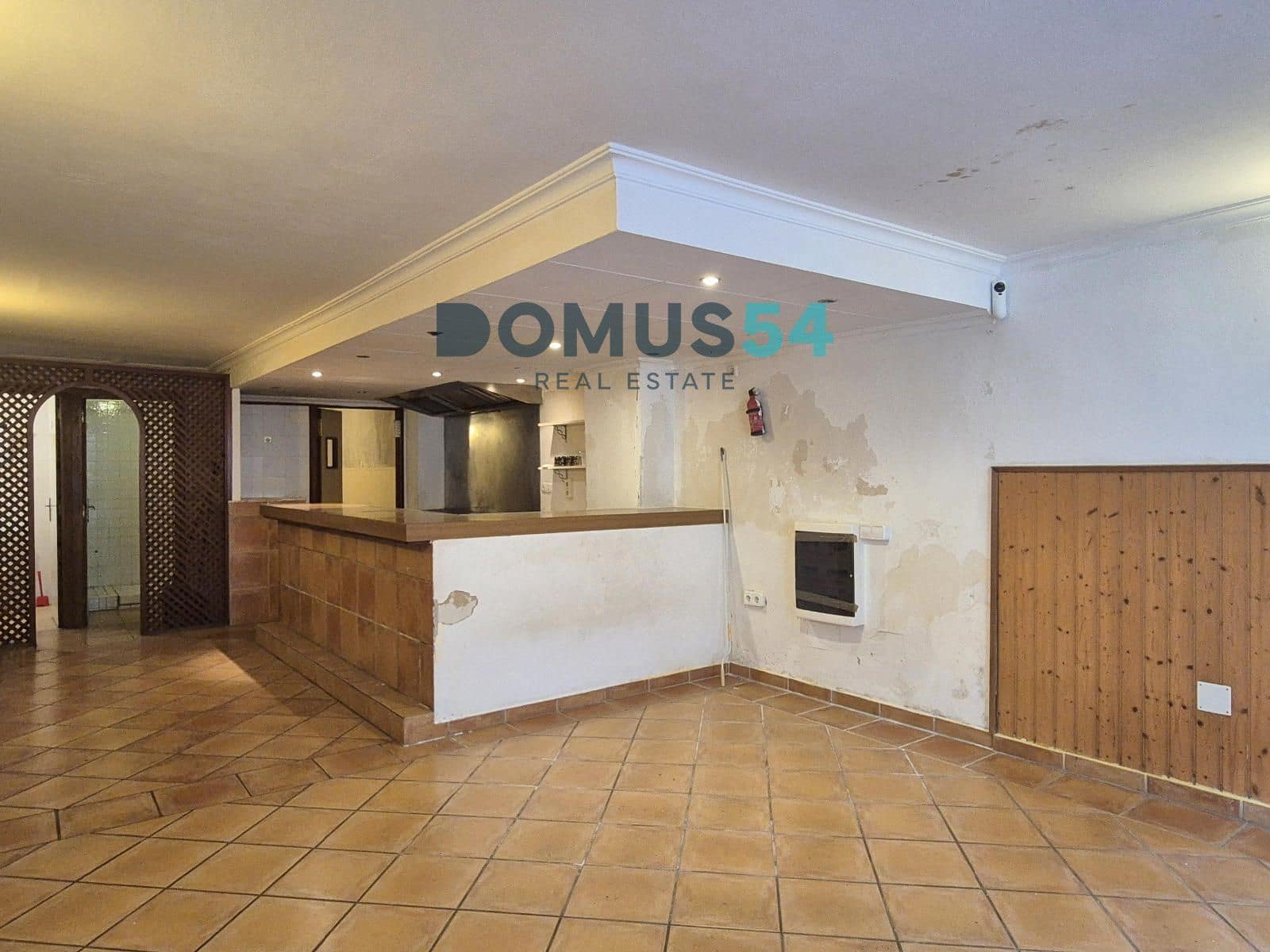 Erhverv til salg i Ca'n Picafort - € 195.000 (Ref: 8952275)