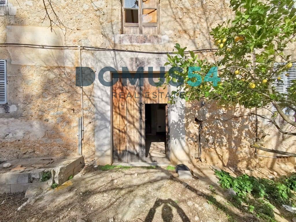 8 soveværelse Villa til salg i Alaro med garage - € 3.500.000 (Ref: 8966868)