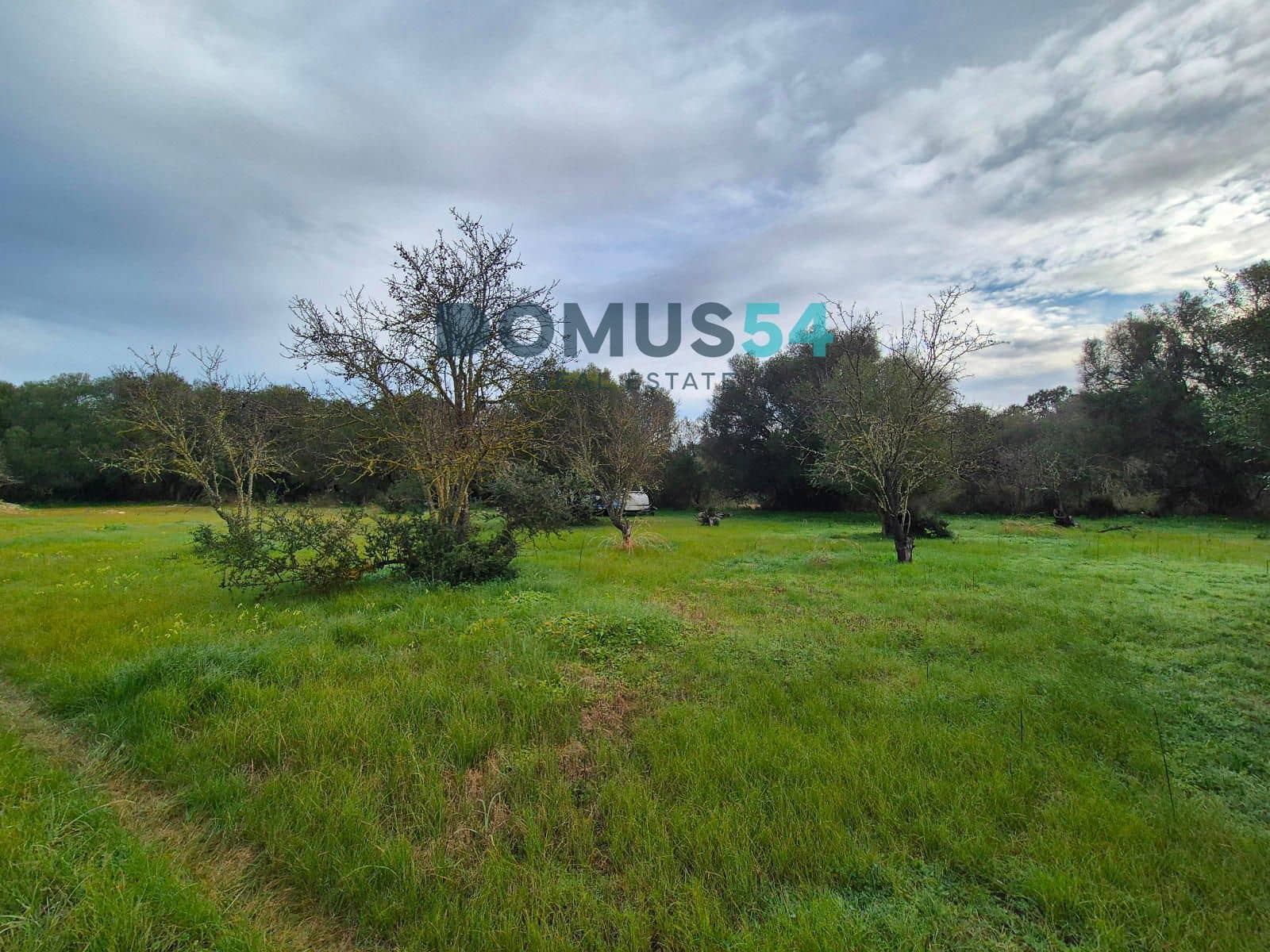 Byggegrund til salg i Buger - € 310.000 (Ref: 9003824)