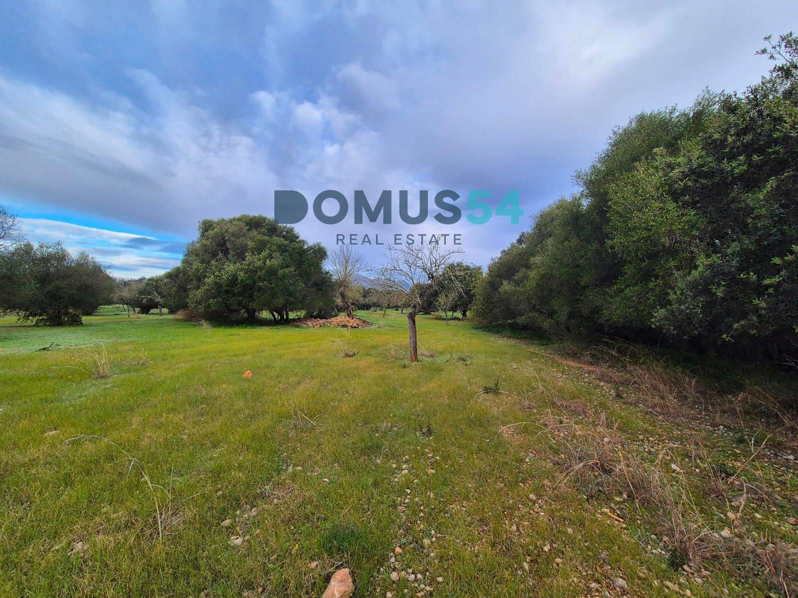 Byggegrund til salg i Buger - € 310.000 (Ref: 9003824)