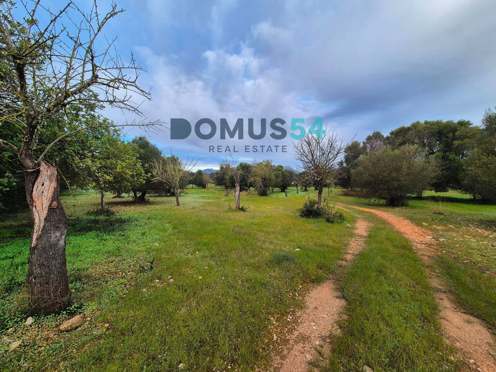 Byggegrund til salg i Buger - € 310.000 (Ref: 9003824)