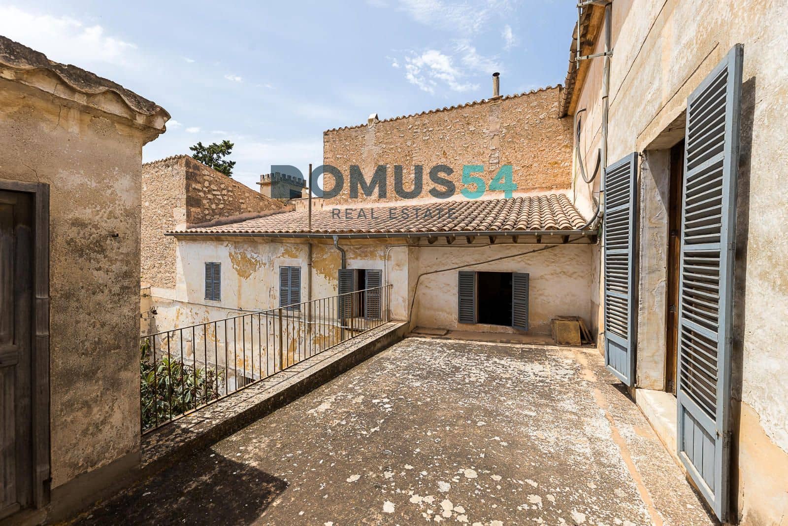 6 bedroom Villa for sale in Binissalem - € 1,550,000 (Ref: 9074214)