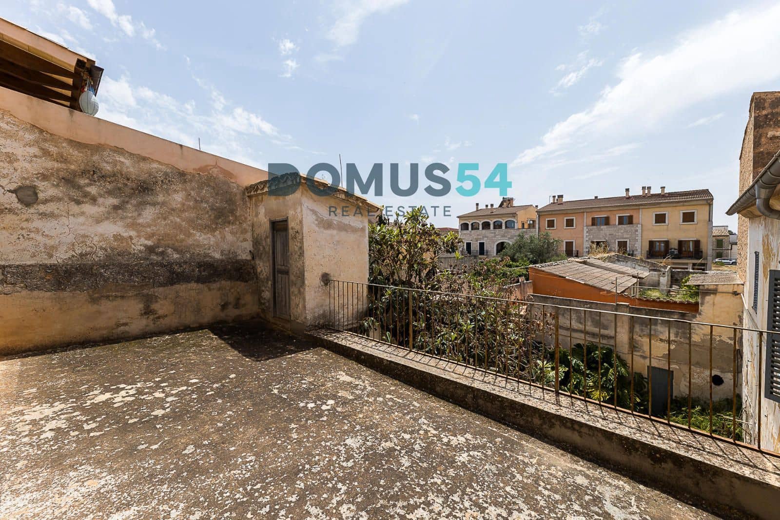 6 bedroom Villa for sale in Binissalem - € 1,550,000 (Ref: 9074214)