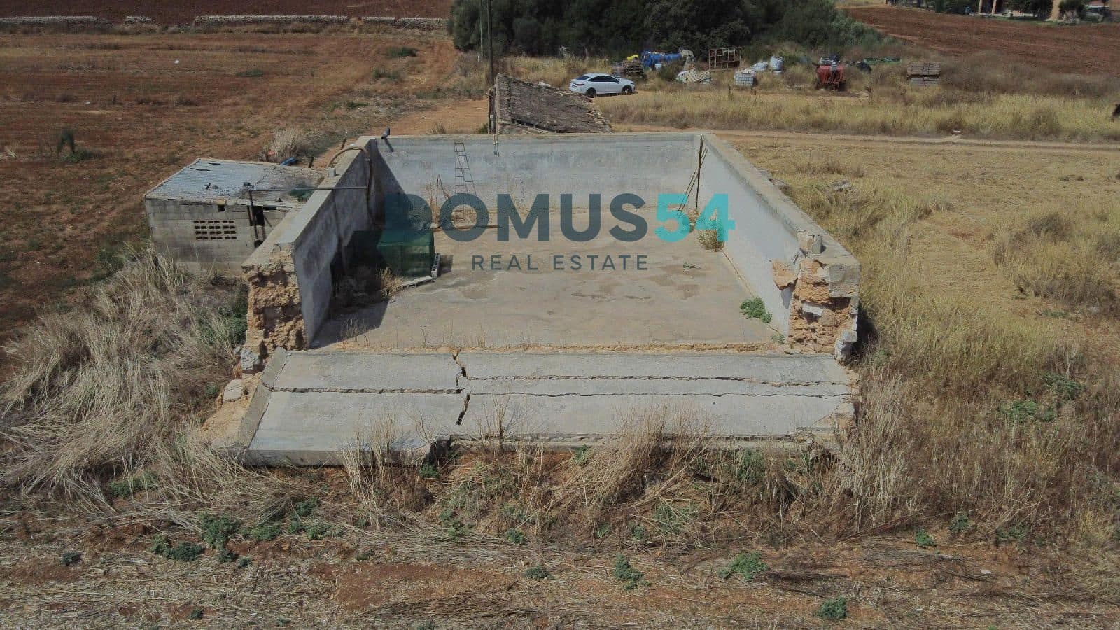 Byggegrund til salg i Llubi - € 360.000 (Ref: 9113191)