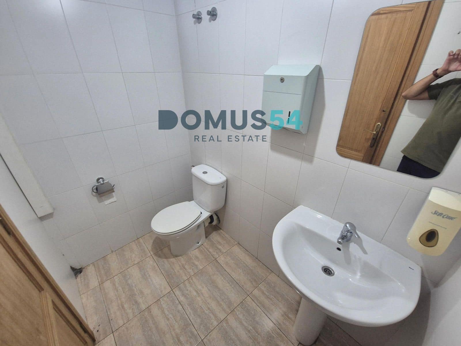 Commercial for rent in Sa Pobla - € 900 (Ref: 9138419)