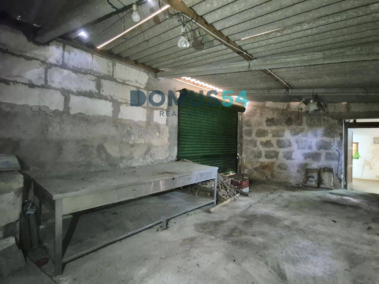 2 bedroom Villa for sale in Sineu - € 360,000 (Ref: 9187501)