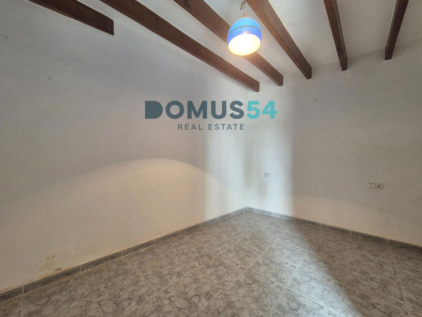 2 bedroom Villa for sale in Sineu - € 360,000 (Ref: 9187501)