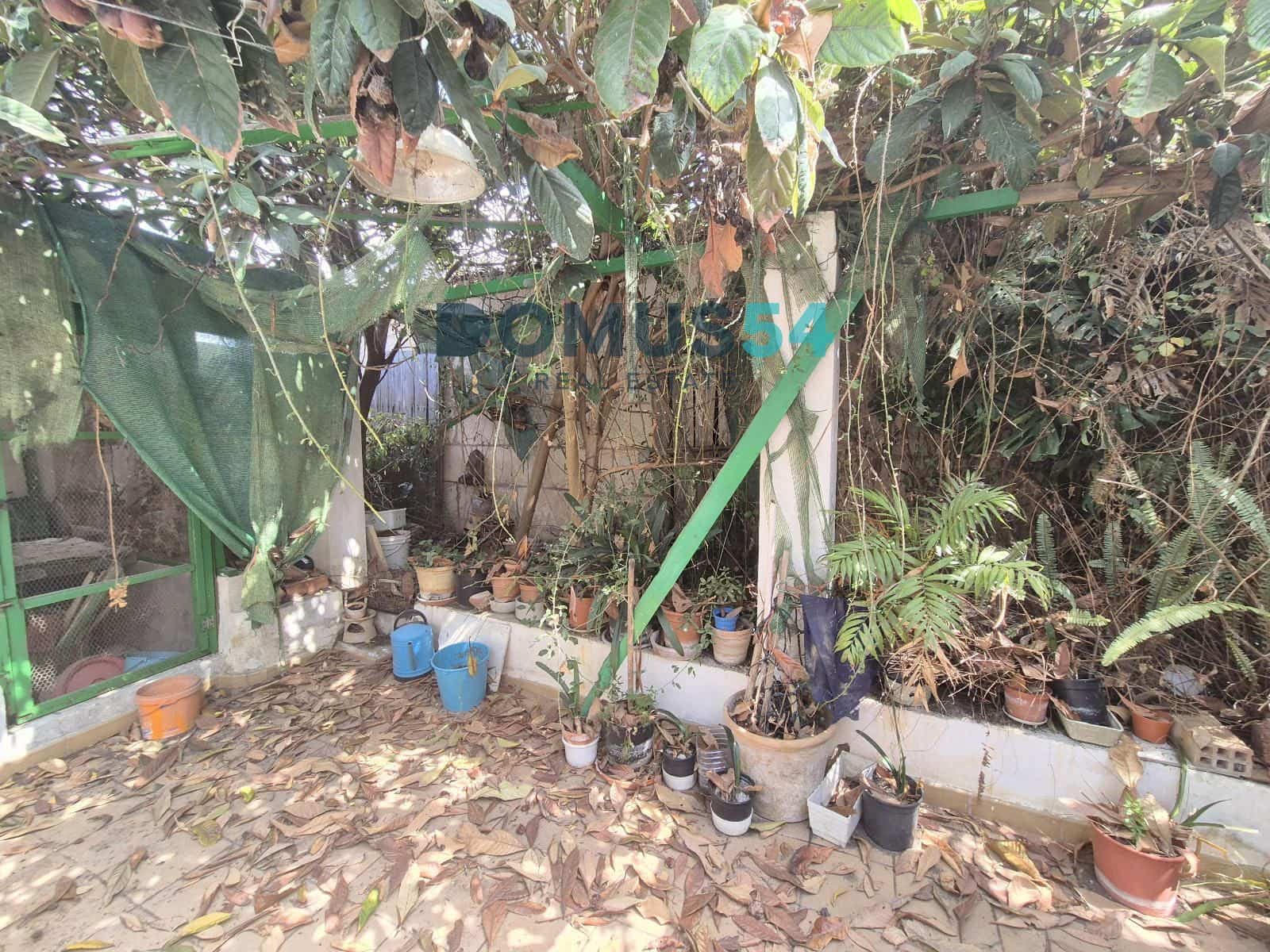 2 bedroom Villa for sale in Sineu - € 360,000 (Ref: 9187501)