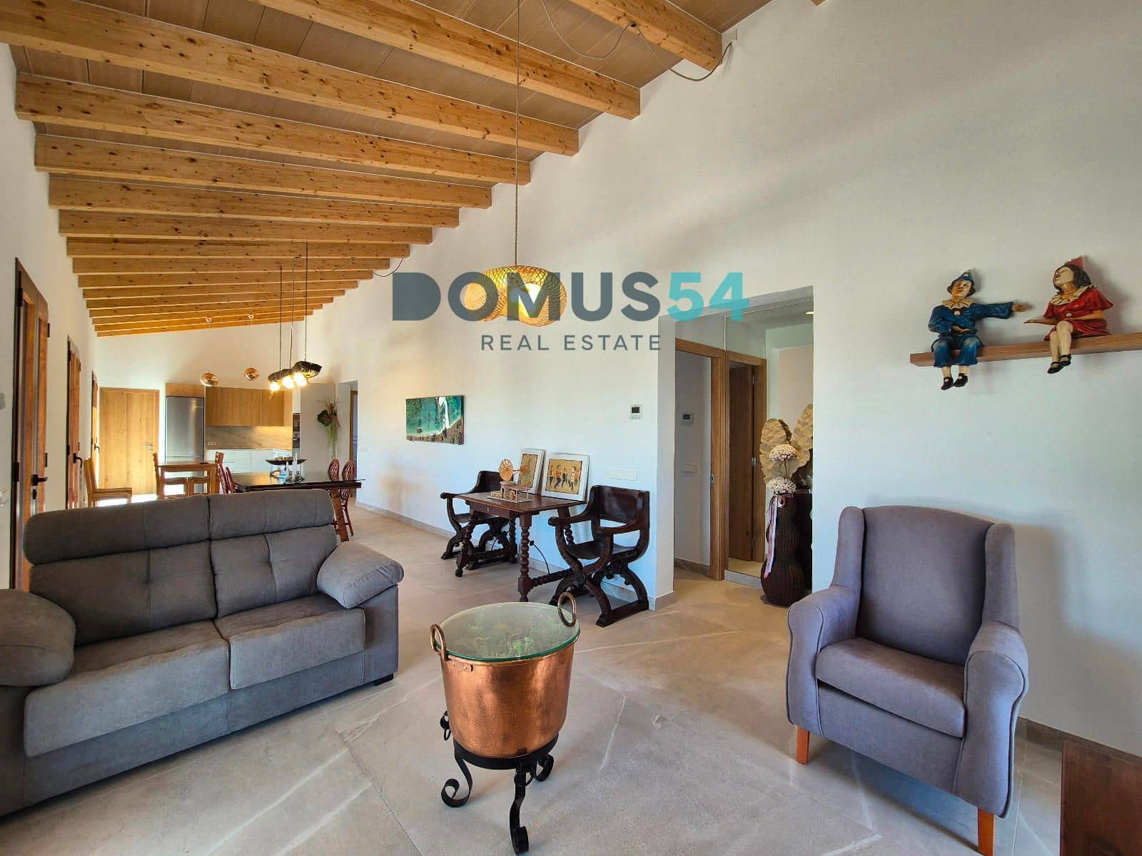 4 soveværelse Villa til leje i Muro med swimmingpool - € 3.000 (Ref: 9278291)