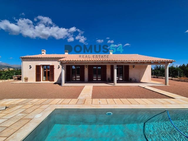 4 soveværelse Villa til leje i Muro med swimmingpool - € 3.000 (Ref: 9278291)