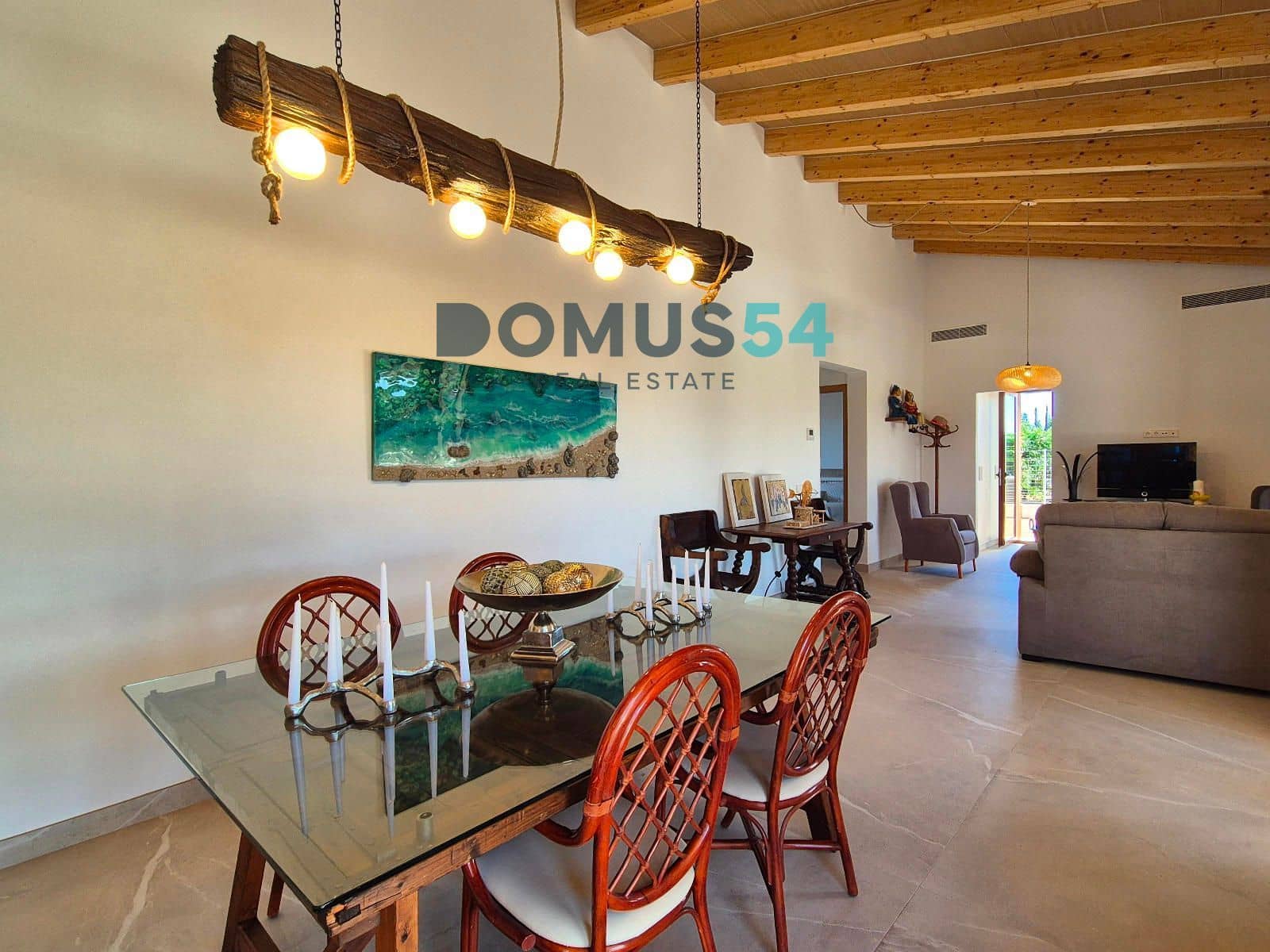 4 soveværelse Villa til leje i Muro med swimmingpool - € 3.000 (Ref: 9278291)