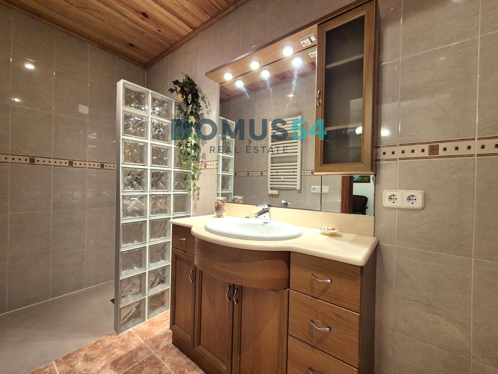 5 makuuhuone Huvila myytävänä paikassa Santa Margalida - 650 000 € (Ref: 9383923)