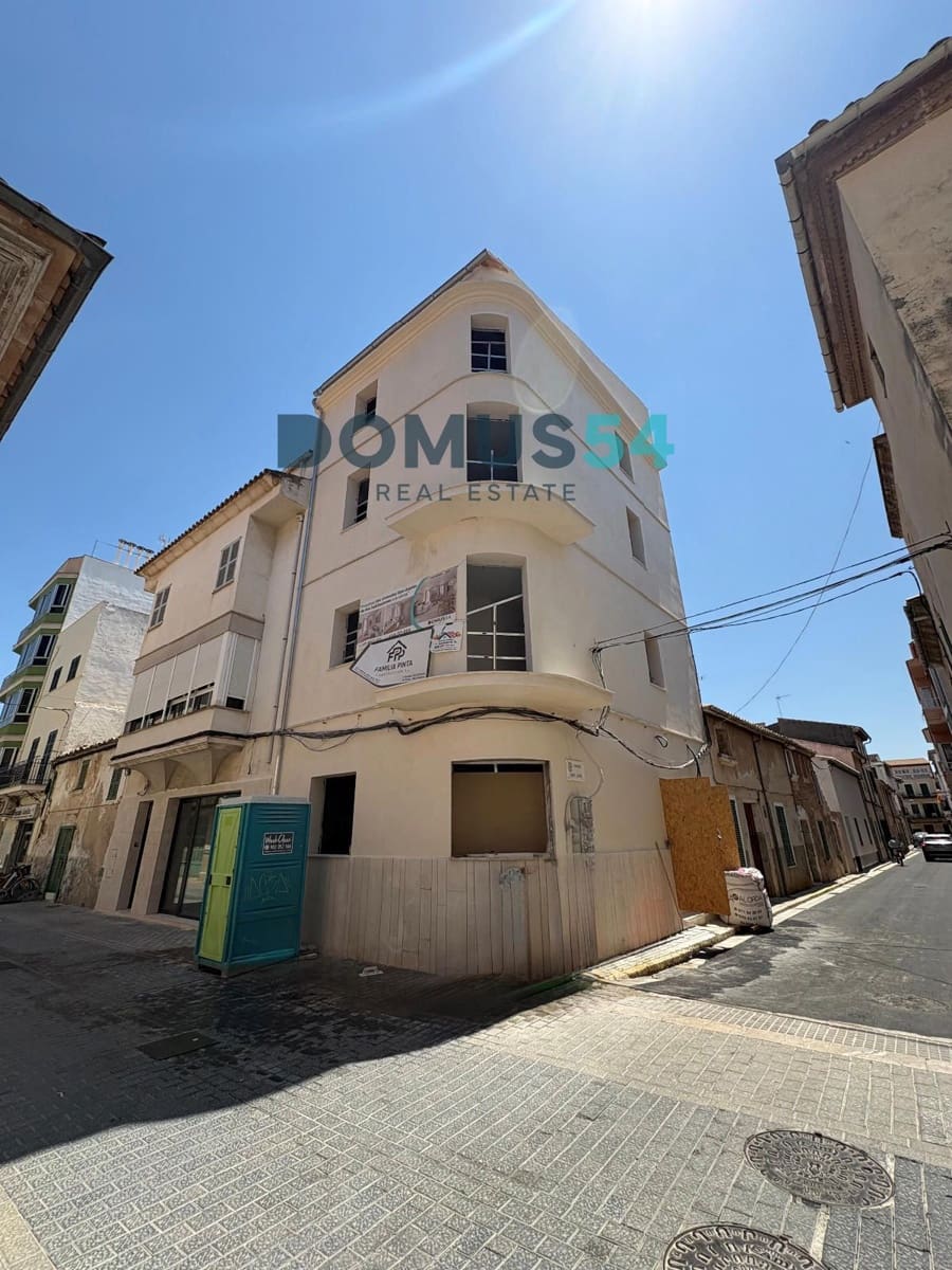 2 bedroom Flat for sale in Sa Pobla - € 300,000 (Ref: 9386417)
