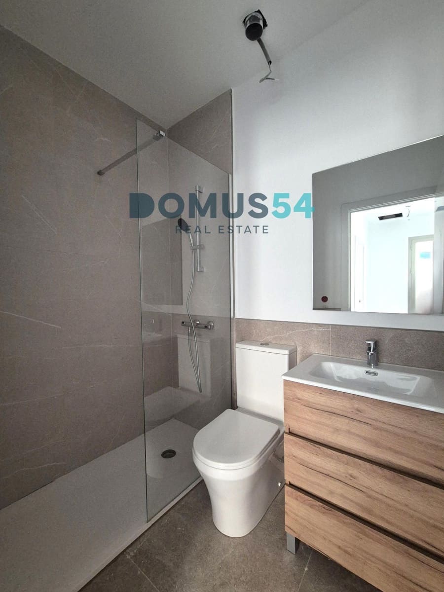 2 bedroom Flat for sale in Sa Pobla - € 300,000 (Ref: 9386417)