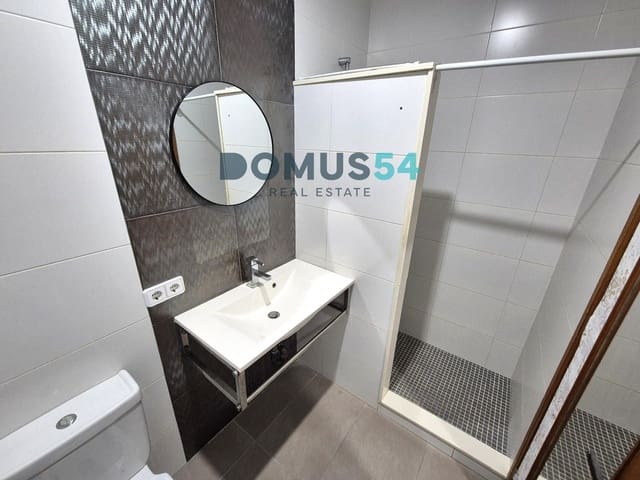 Appartement de 3 chambres à louer à Puerto de Alcudia, Alcúdia - 1 100 € (Ref: 9431625)