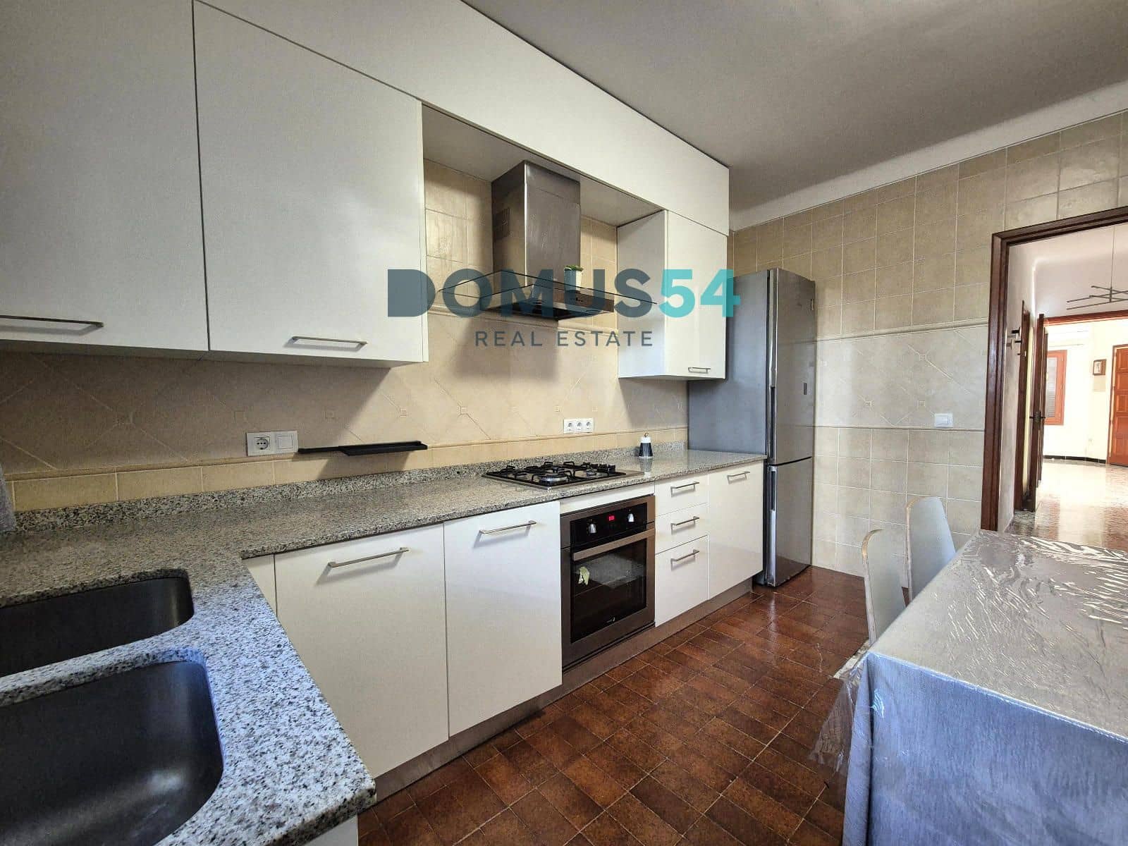 Appartement de 3 chambres à louer à Puerto de Alcudia - 1 100 € (Ref: 9431625)