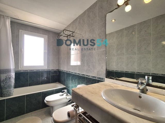 2 chambre Appartement à vendre à Puerto de Alcudia, Alcúdia avec garage - 350 000 € (Ref: 9447083)