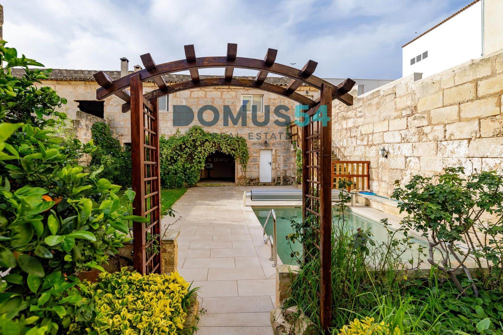 5 quarto Moradia para venda em Sa Pobla com piscina - 849 000 € (Ref: 9459833)