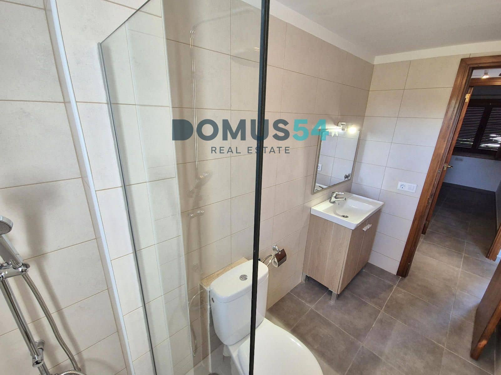 3 bedroom Flat for sale in Pollensa / Pollenca with pool - € 350,000 (Ref: 9481585)