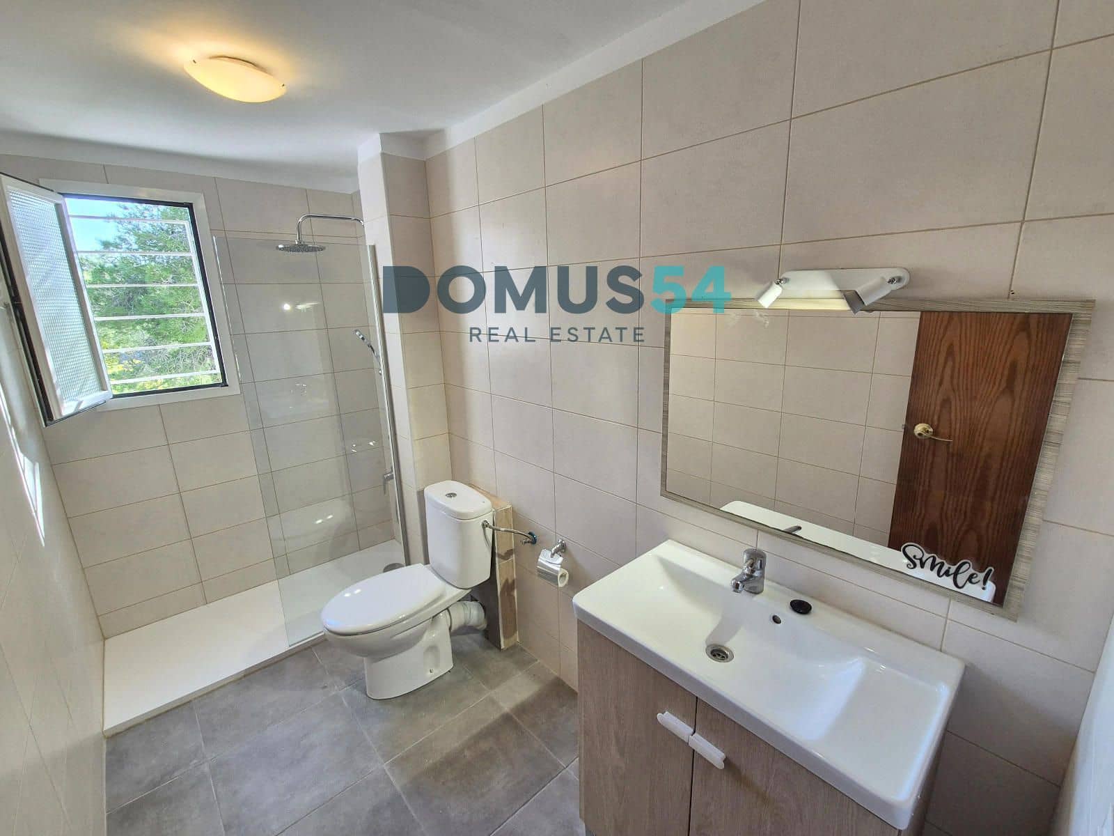 3 bedroom Flat for sale in Pollensa / Pollenca with pool - € 350,000 (Ref: 9481585)
