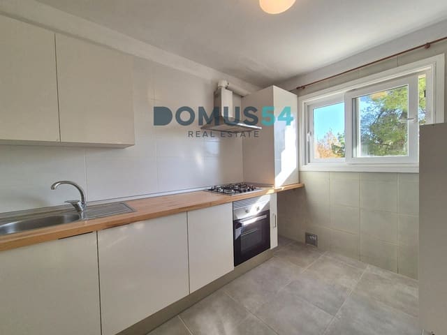 3 bedroom Flat for sale in Pollensa / Pollença with pool - € 350,000 (Ref: 9481585)