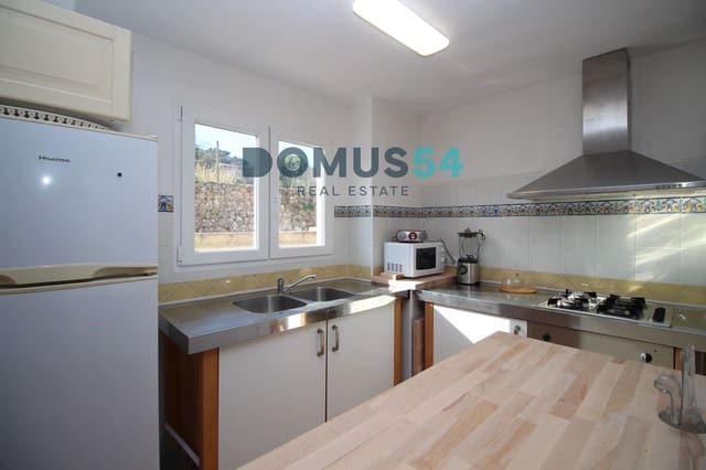 3 Zimmer Villa zu vermieten in Campanet mit Garage - 1.300 € (Ref: 9610022)