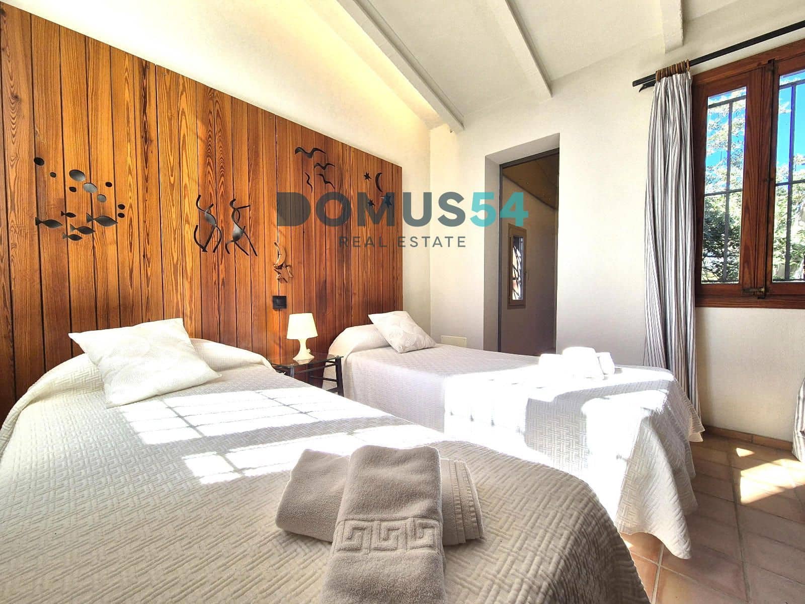 4 quarto Moradia para arrendar em Petra com piscina - 2 600 € (Ref: 9630608)