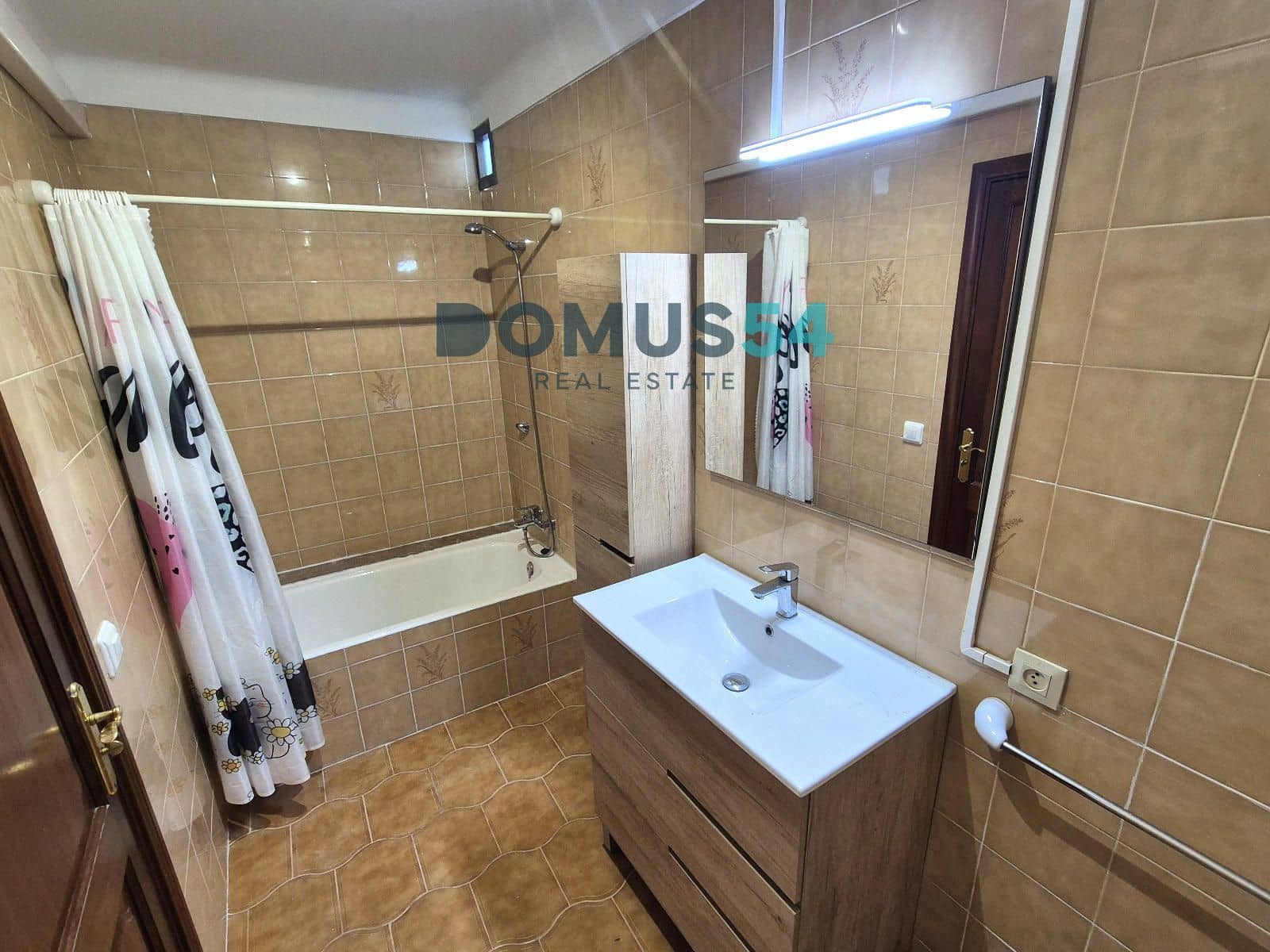 3 bedroom Villa for rent in Sant Joan - € 1,450 (Ref: 9696701)