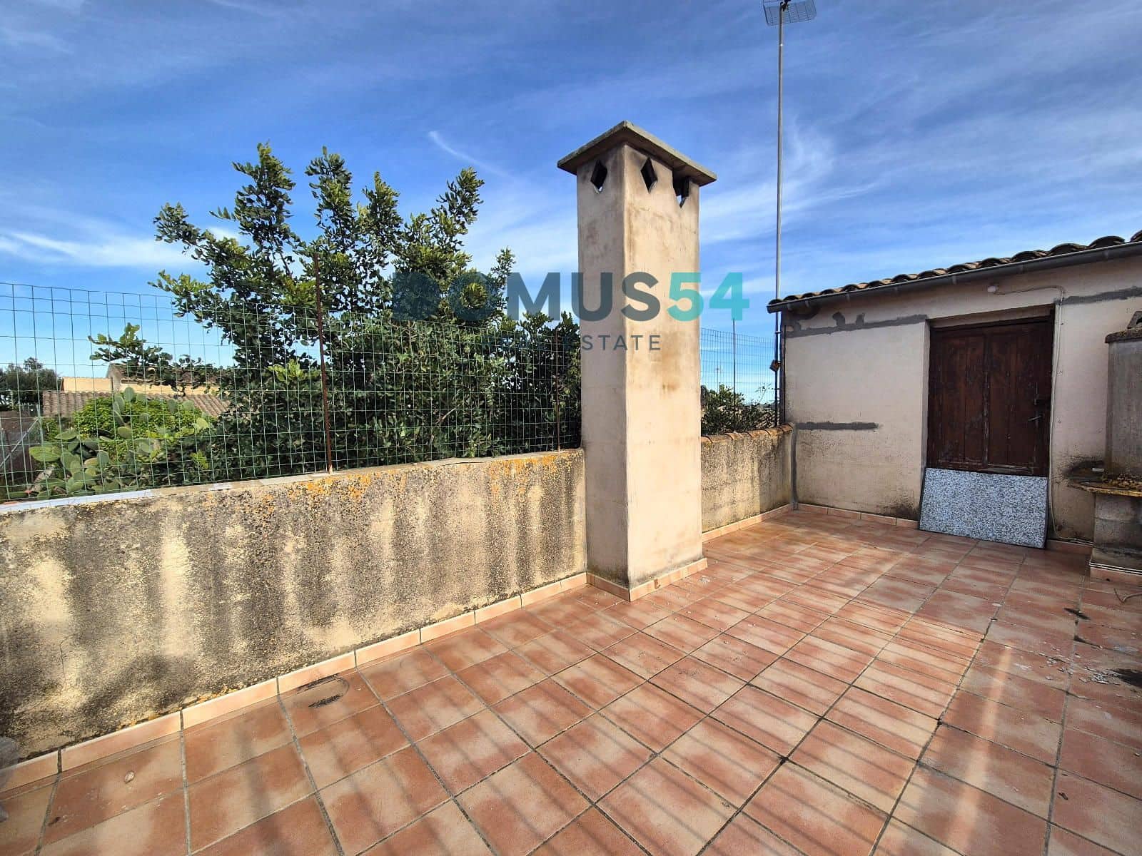 3 bedroom Villa for rent in Sant Joan - € 1,450 (Ref: 9696701)