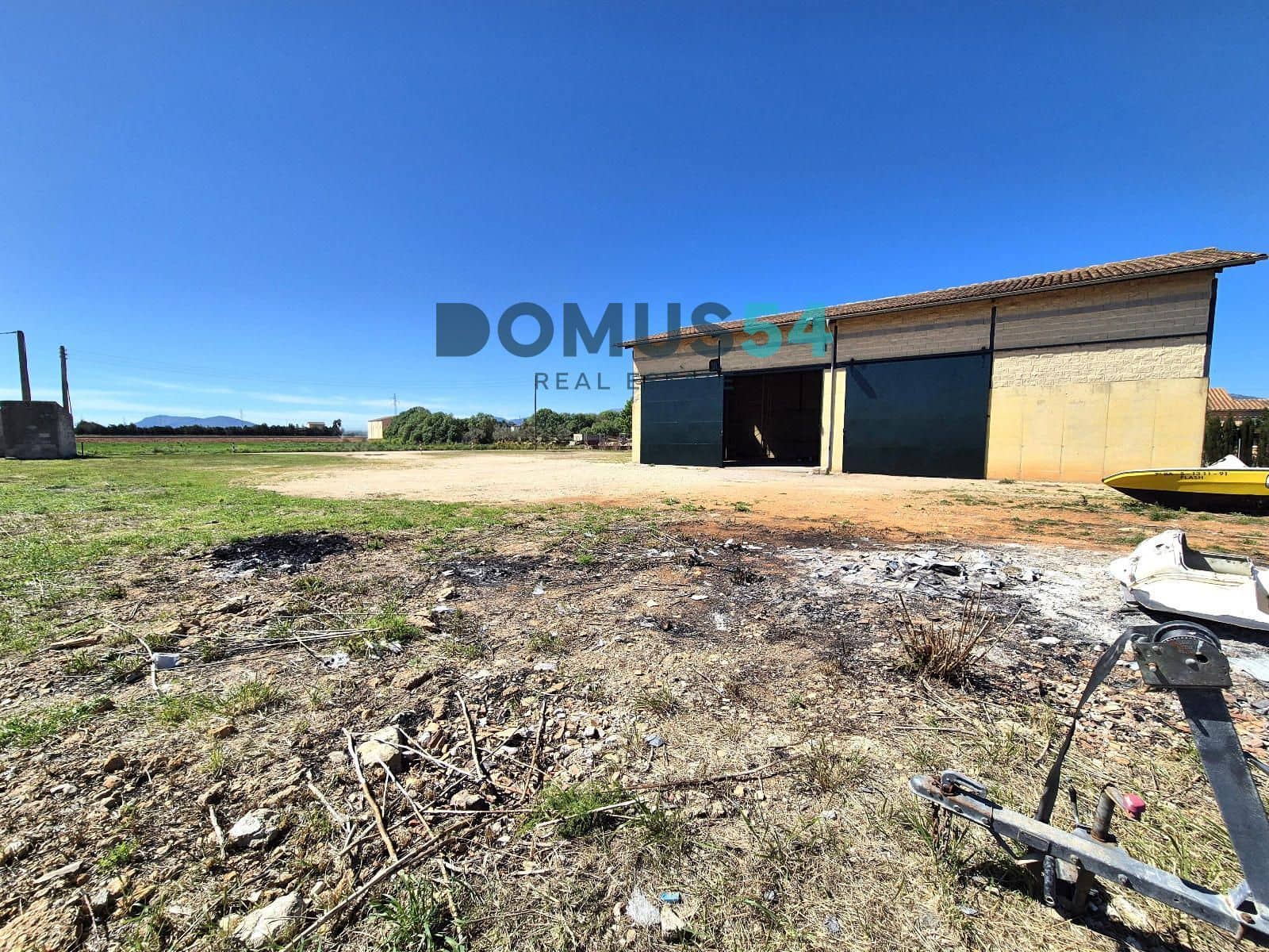 Commercial for rent in Sa Pobla - € 900 (Ref: 9696970)