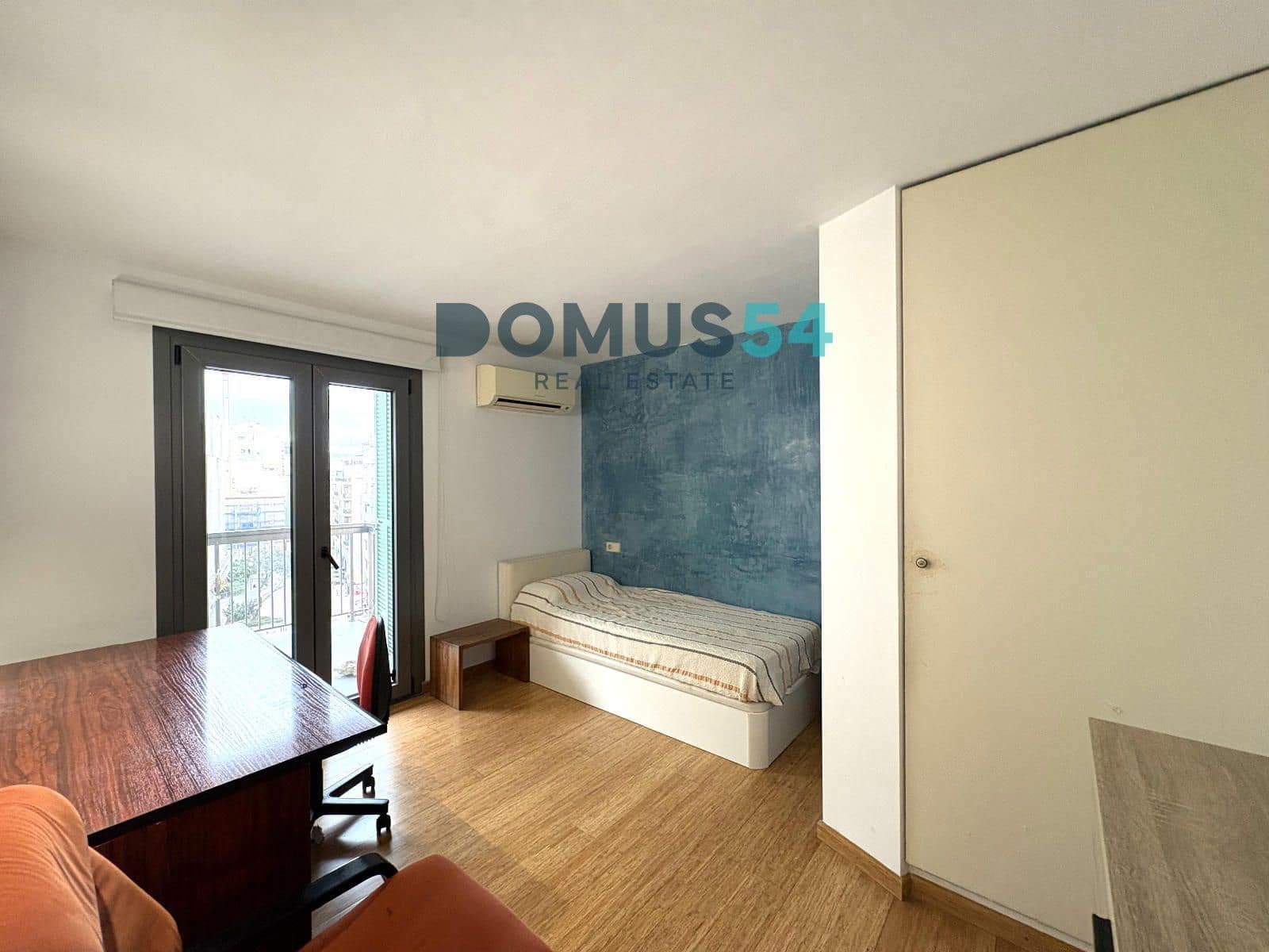 3 bedroom Flat for sale in Palma de Mallorca - € 650,000 (Ref: 9699907)