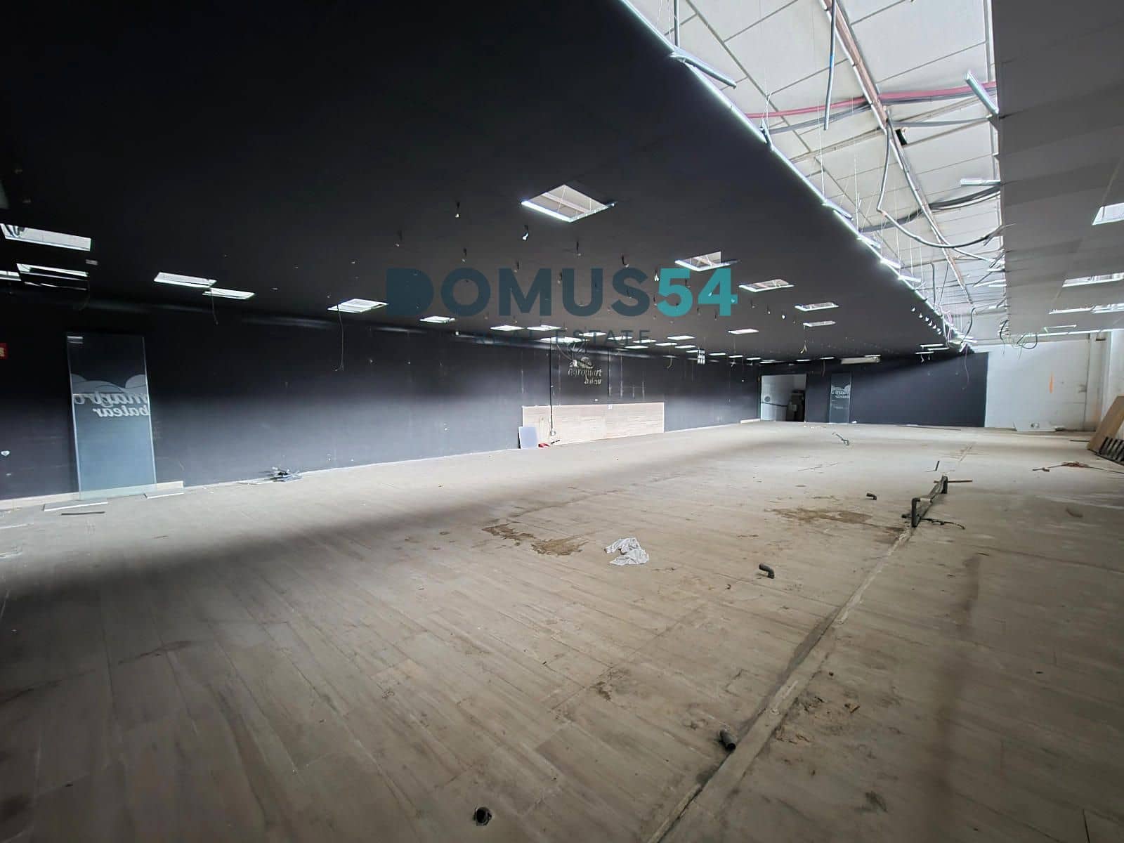 Commercial for rent in Sa Pobla - € 2,300 (Ref: 9700029)