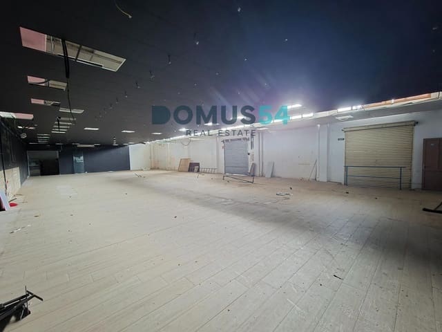 Komercyjne do wynajęcia w Sa Pobla - 2 300 € (Ref: 9700029)