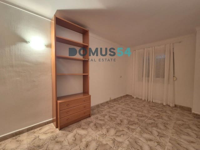 4 bedroom Flat for rent in Puerto de Alcudia, Alcúdia with garage - € 2,500 (Ref: 9700030)