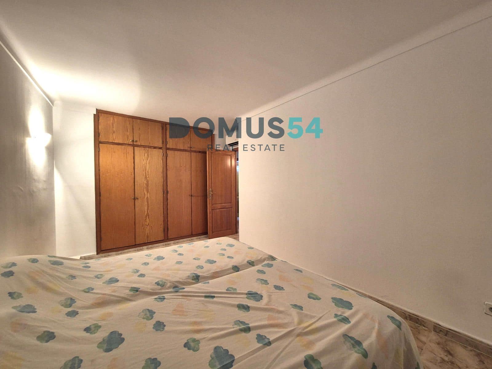 4 bedroom Flat for rent in Puerto de Alcudia with garage - € 2,500 (Ref: 9700030)