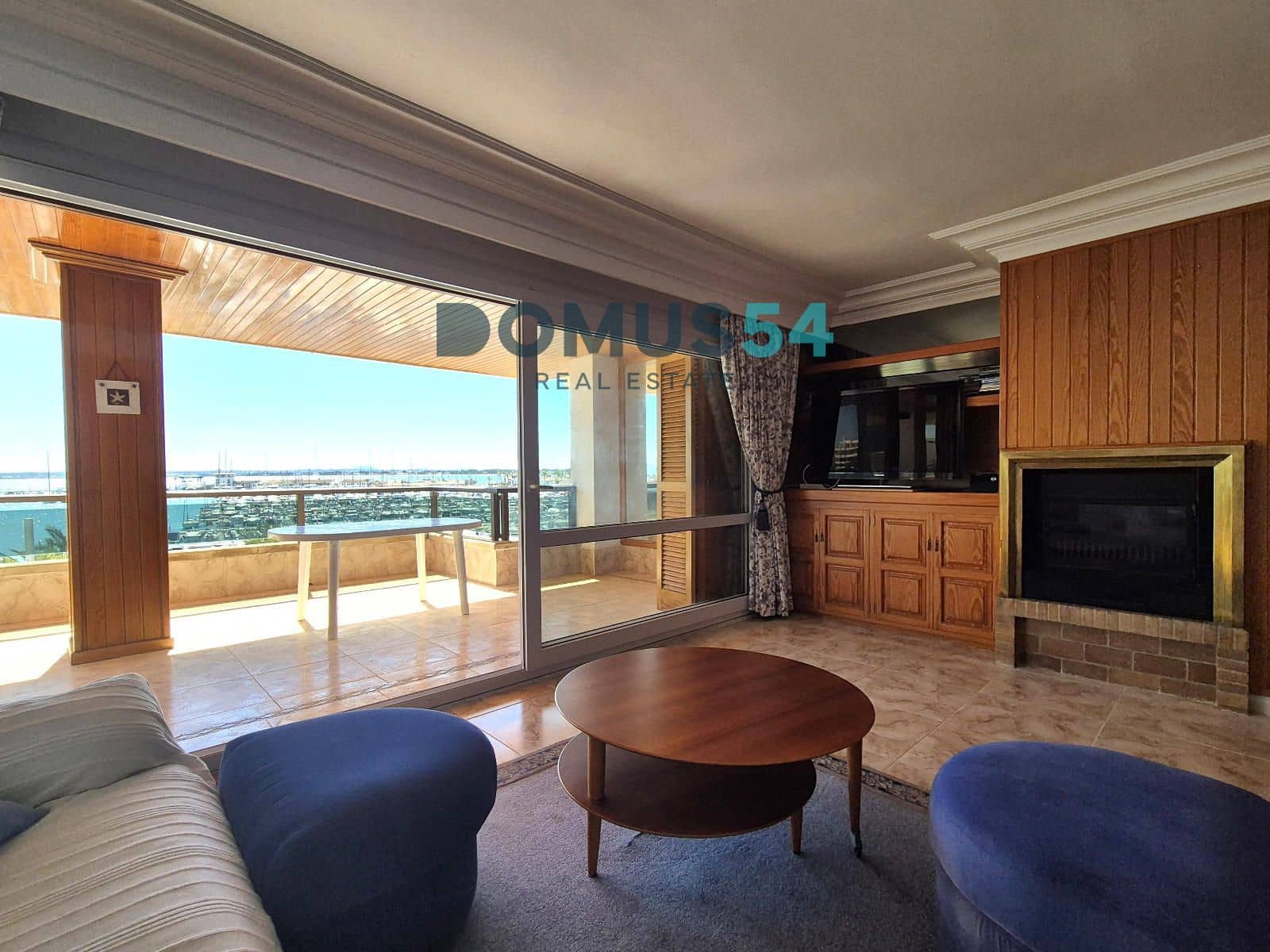 4 bedroom Flat for rent in Puerto de Alcudia with garage - € 2,500 (Ref: 9700030)