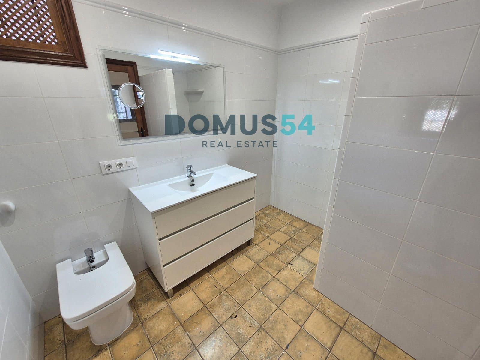 4 soveværelse Villa til leje i Muro - € 2.300 (Ref: 9757827)