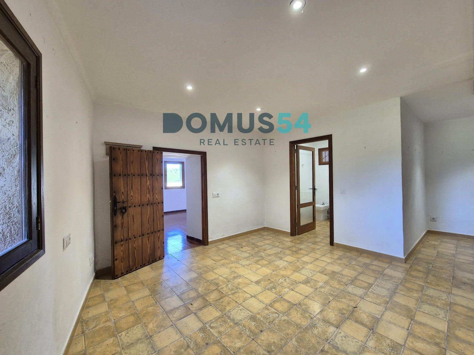 4 soveværelse Villa til leje i Muro - € 2.300 (Ref: 9757827)