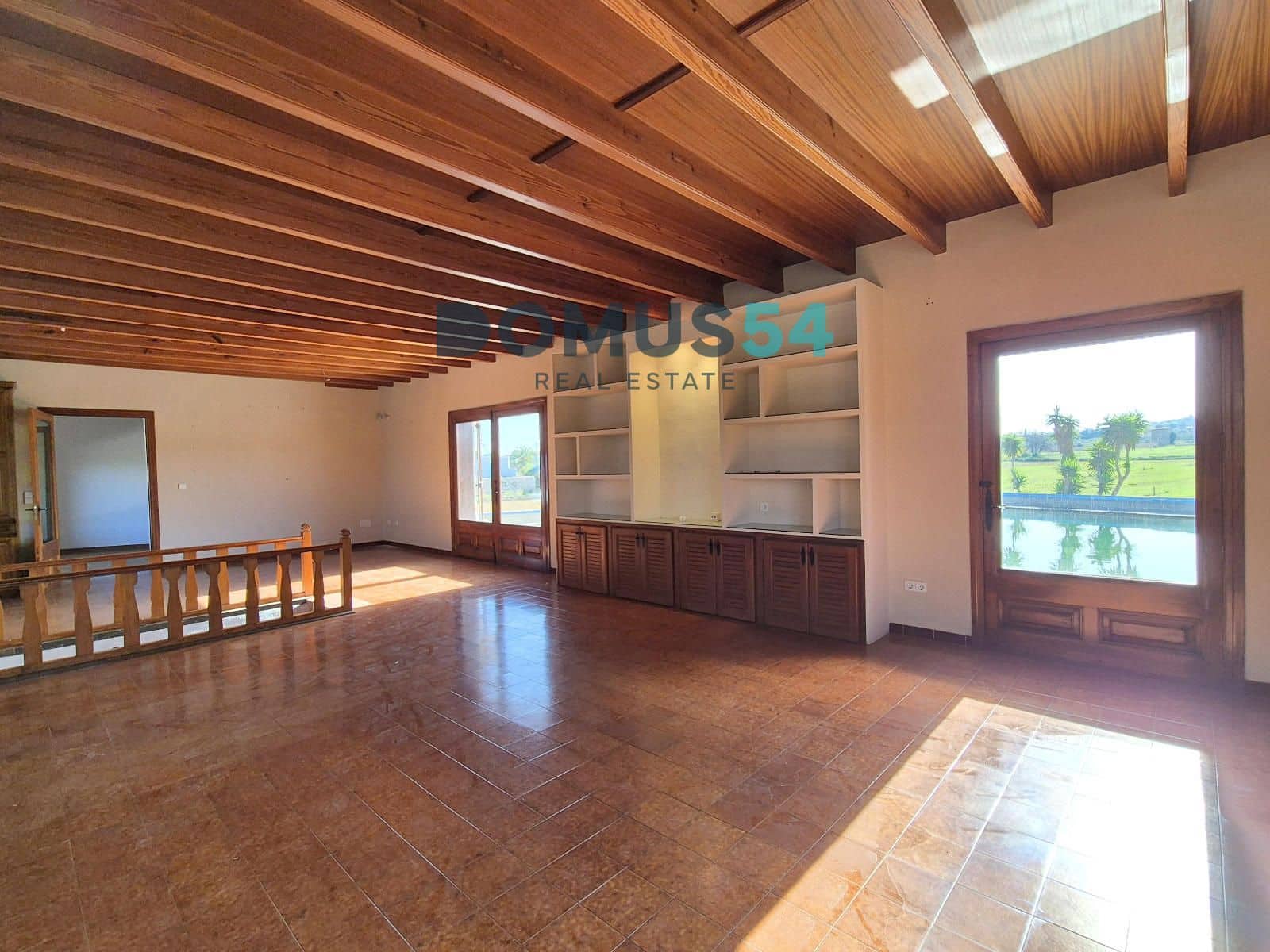 4 soveværelse Villa til leje i Muro - € 2.300 (Ref: 9757827)