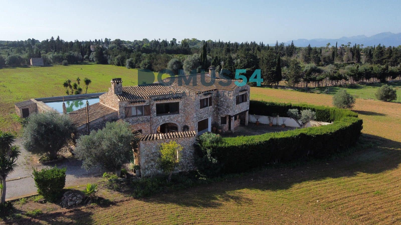 4 soveværelse Villa til leje i Muro - € 2.300 (Ref: 9757827)