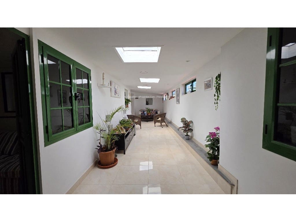 2 sypialnia Bungalow na sprzedaż w Playa Blanca z basenem - 385 000 € (Ref: 10008236)