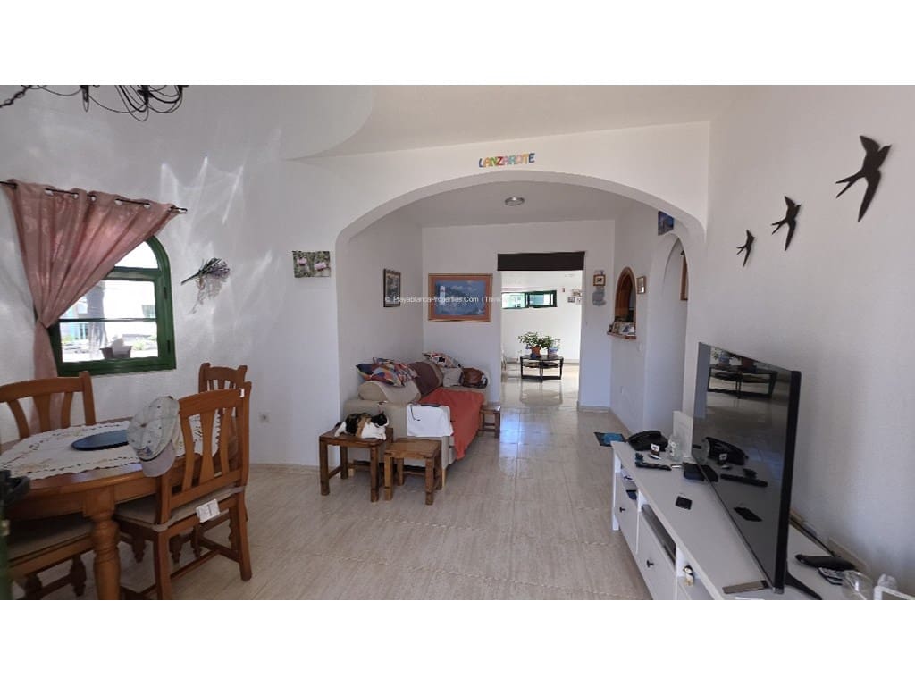 2 sypialnia Bungalow na sprzedaż w Playa Blanca z basenem - 385 000 € (Ref: 10008236)