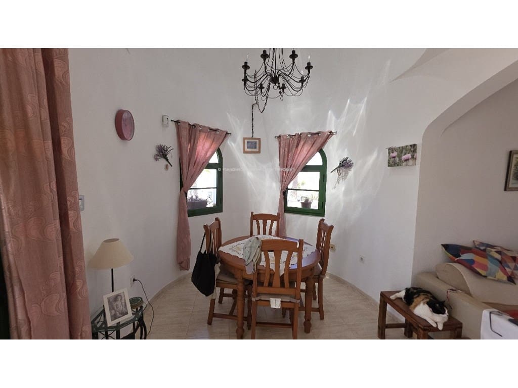 2 sypialnia Bungalow na sprzedaż w Playa Blanca z basenem - 385 000 € (Ref: 10008236)