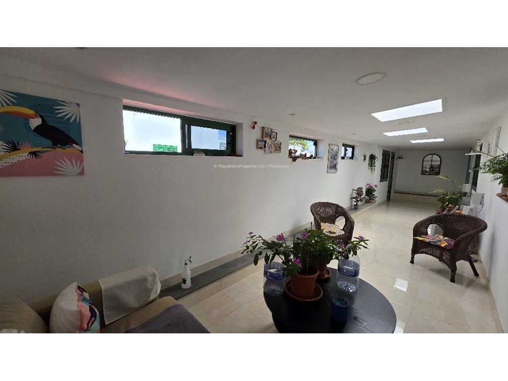 2 sypialnia Bungalow na sprzedaż w Playa Blanca z basenem - 385 000 € (Ref: 10008236)